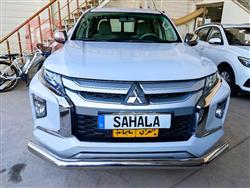 میتسوبیشی L200